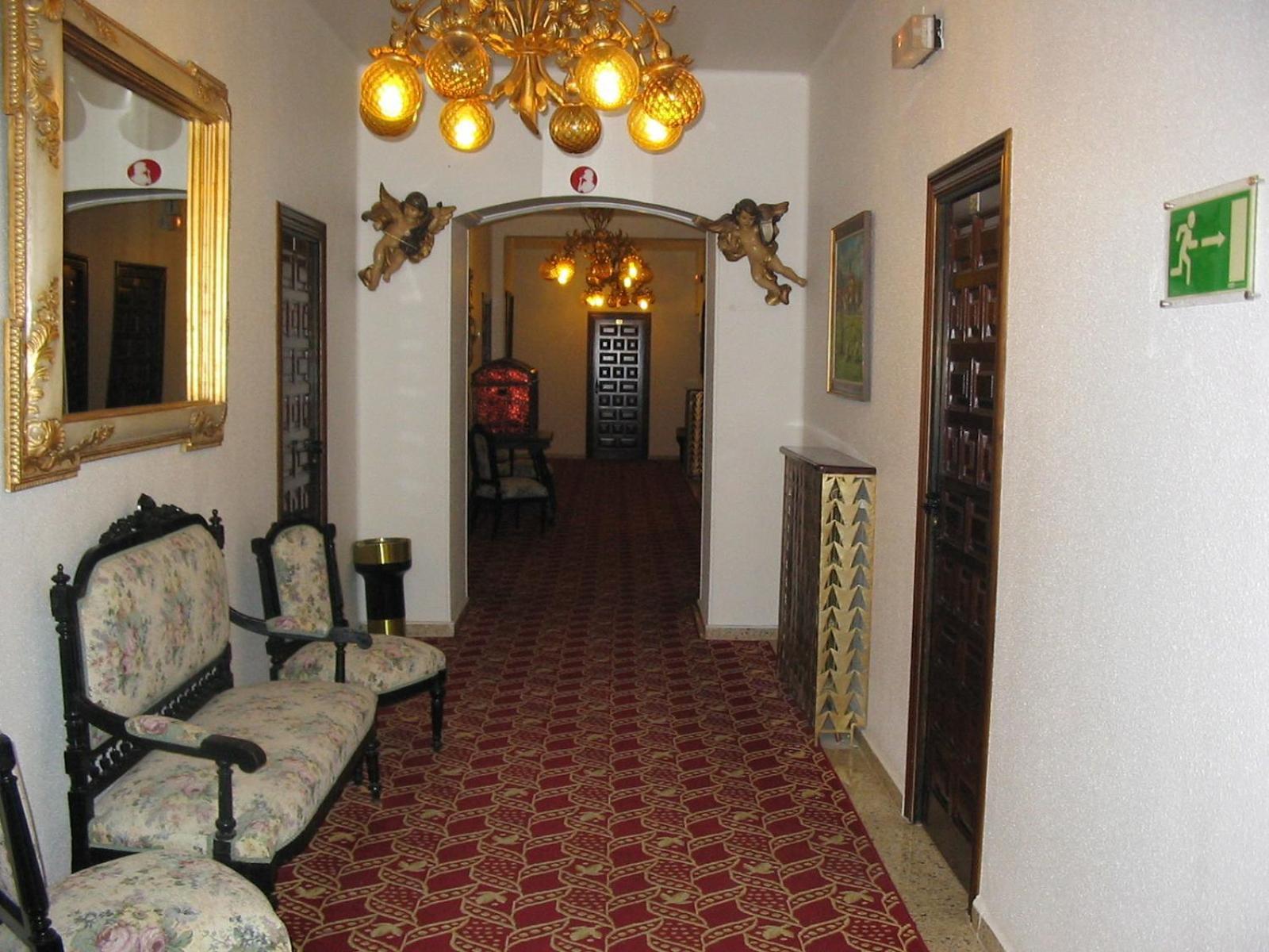 Hotel Nico مديناسيلي المظهر الخارجي الصورة