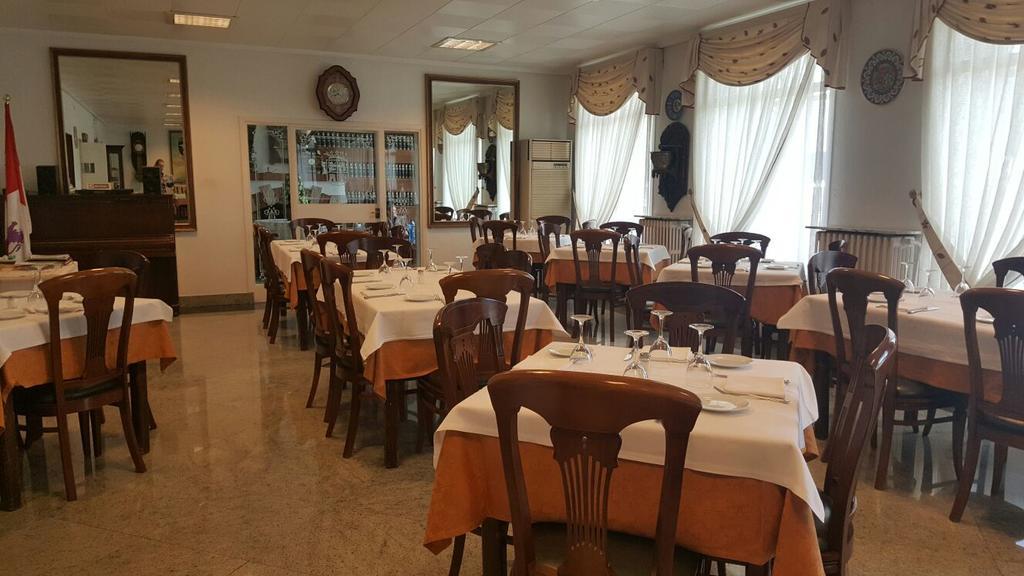 Hotel Nico مديناسيلي المظهر الخارجي الصورة