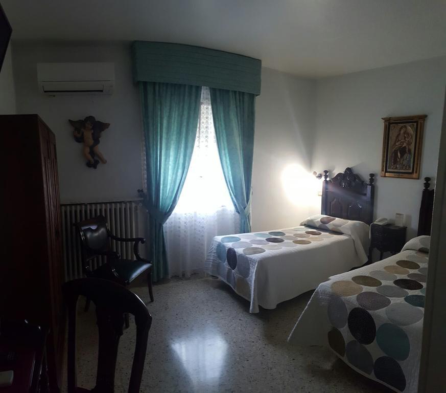 Hotel Nico مديناسيلي المظهر الخارجي الصورة
